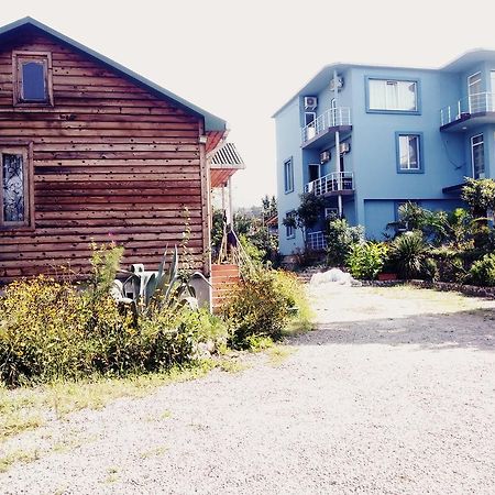 Wooden Cottage Makhinjauri Εξωτερικό φωτογραφία
