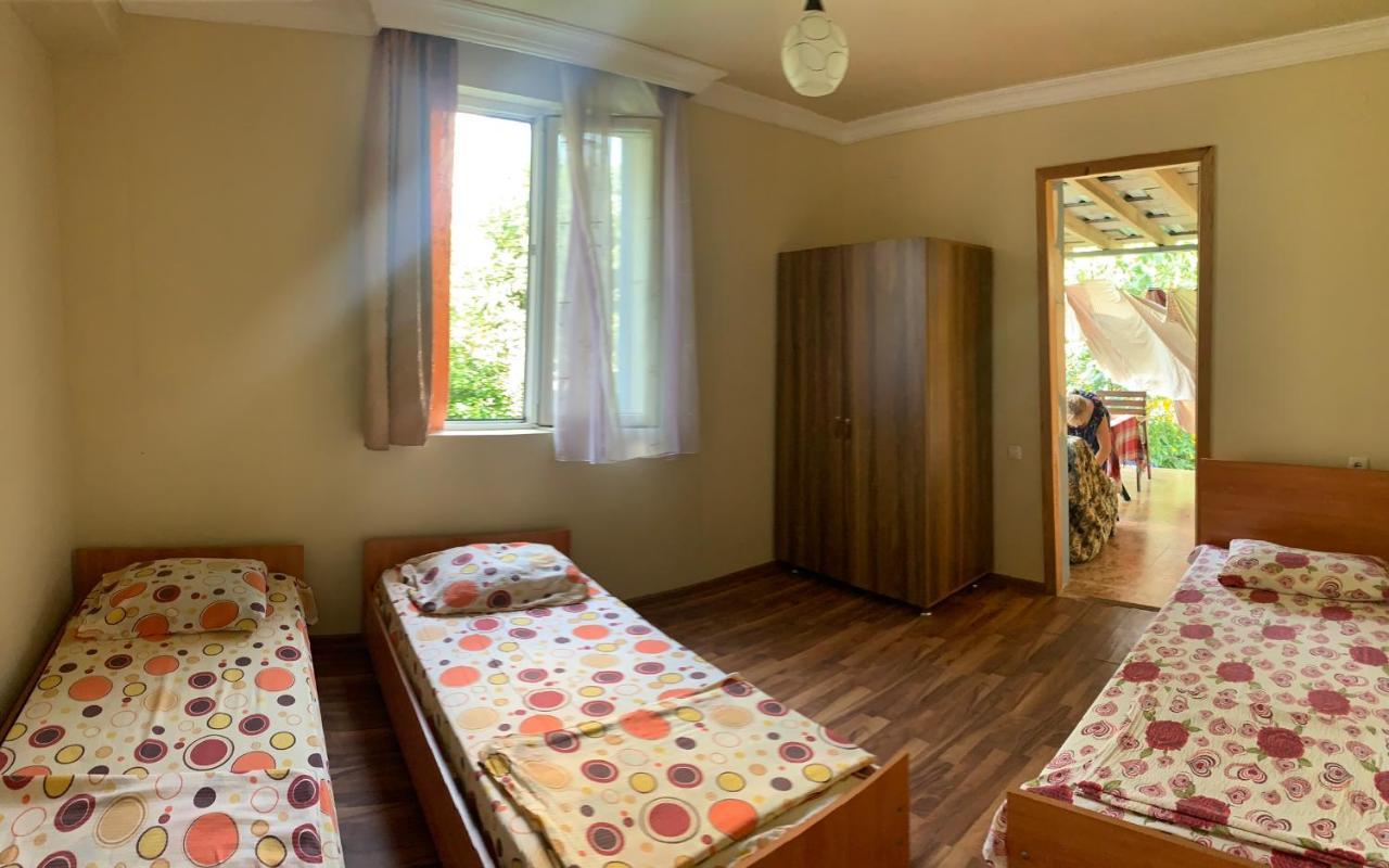 Wooden Cottage Makhinjauri Εξωτερικό φωτογραφία