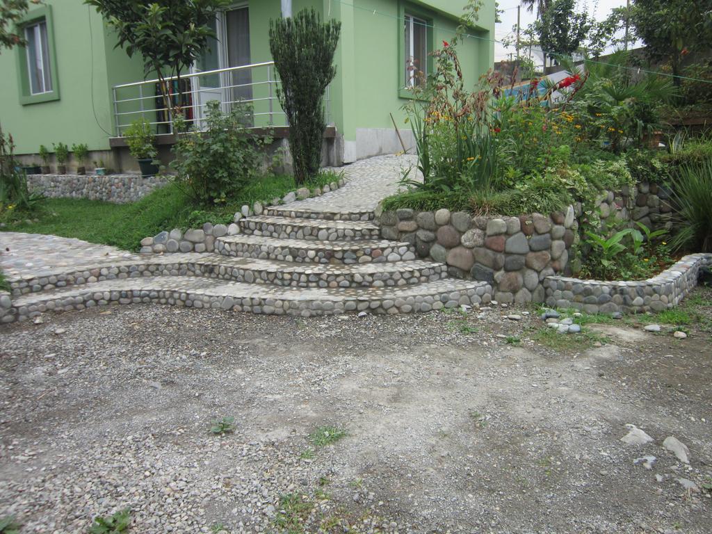 Wooden Cottage Makhinjauri Εξωτερικό φωτογραφία