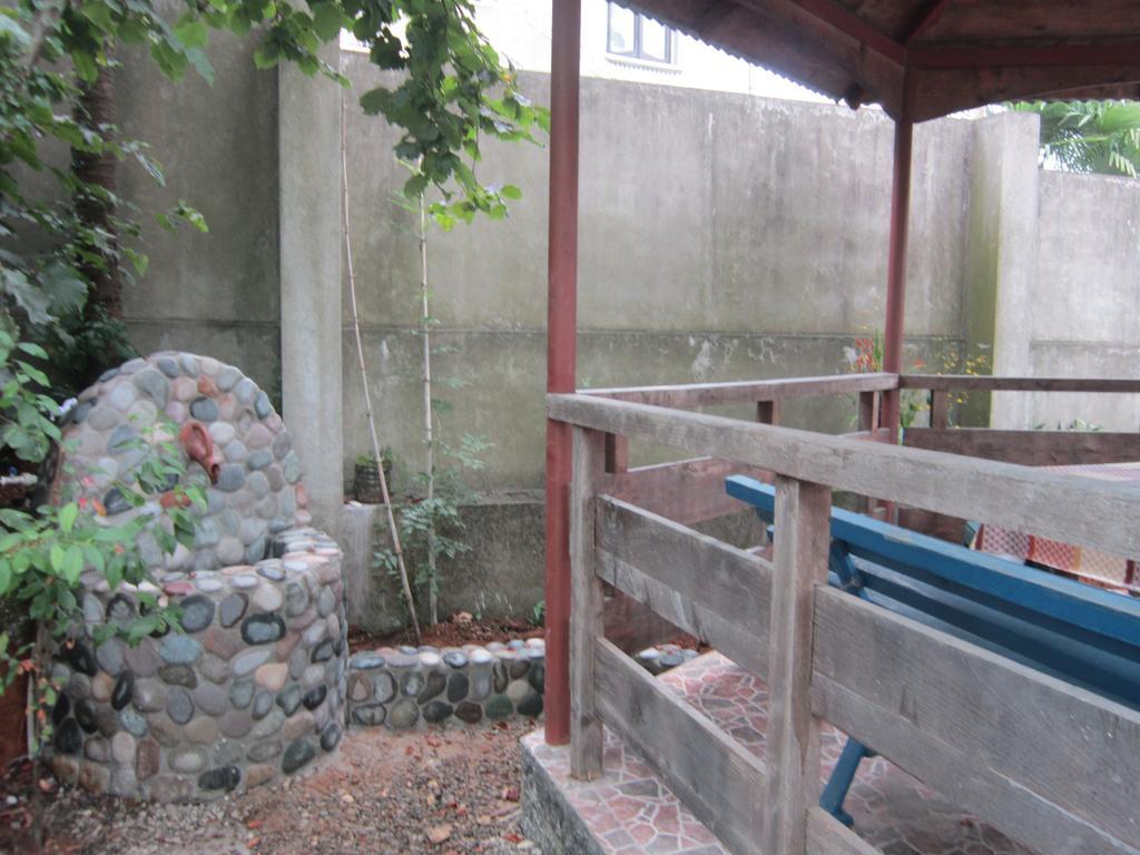 Wooden Cottage Makhinjauri Εξωτερικό φωτογραφία