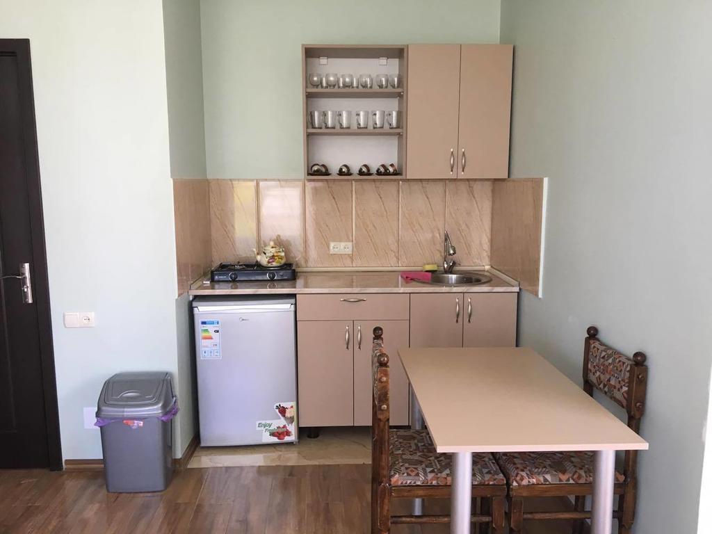 Wooden Cottage Makhinjauri Εξωτερικό φωτογραφία