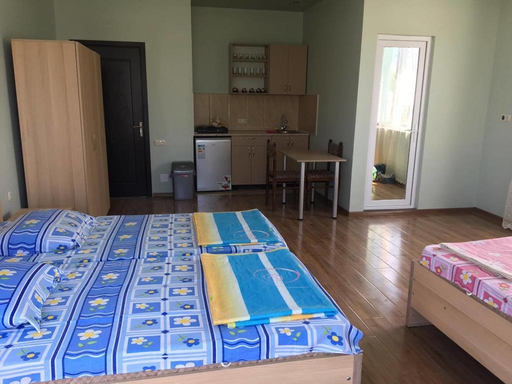 Wooden Cottage Makhinjauri Εξωτερικό φωτογραφία