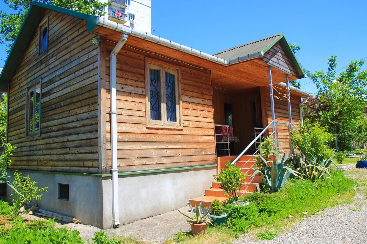 Wooden Cottage Makhinjauri Εξωτερικό φωτογραφία