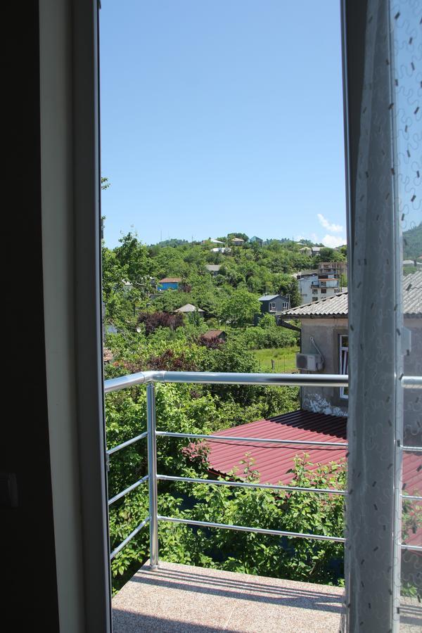 Wooden Cottage Makhinjauri Εξωτερικό φωτογραφία